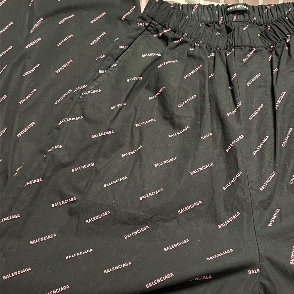 Balenciaga logo repeat pajama pants- size 44 - Picture 3 of 11